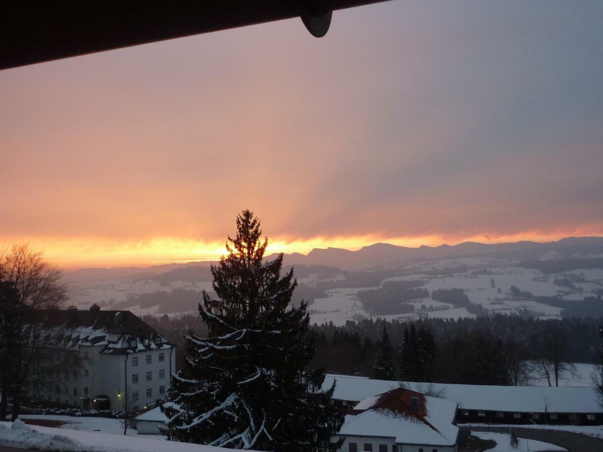 Schoenblick Hotel Garni Ferienwohnungen Lindenberg im Allgäu Dış mekan fotoğraf